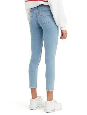 Levi's Women's 711 Skinny Ankle Jeans.